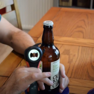 Video showing how you can use the 5-in-1 opener to open jars, bottles and cans