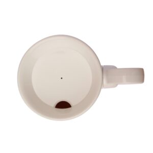 The mug lid comes with a hole for straws or for sipping from