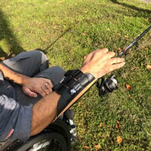 the strong arm fishing aid by active hands