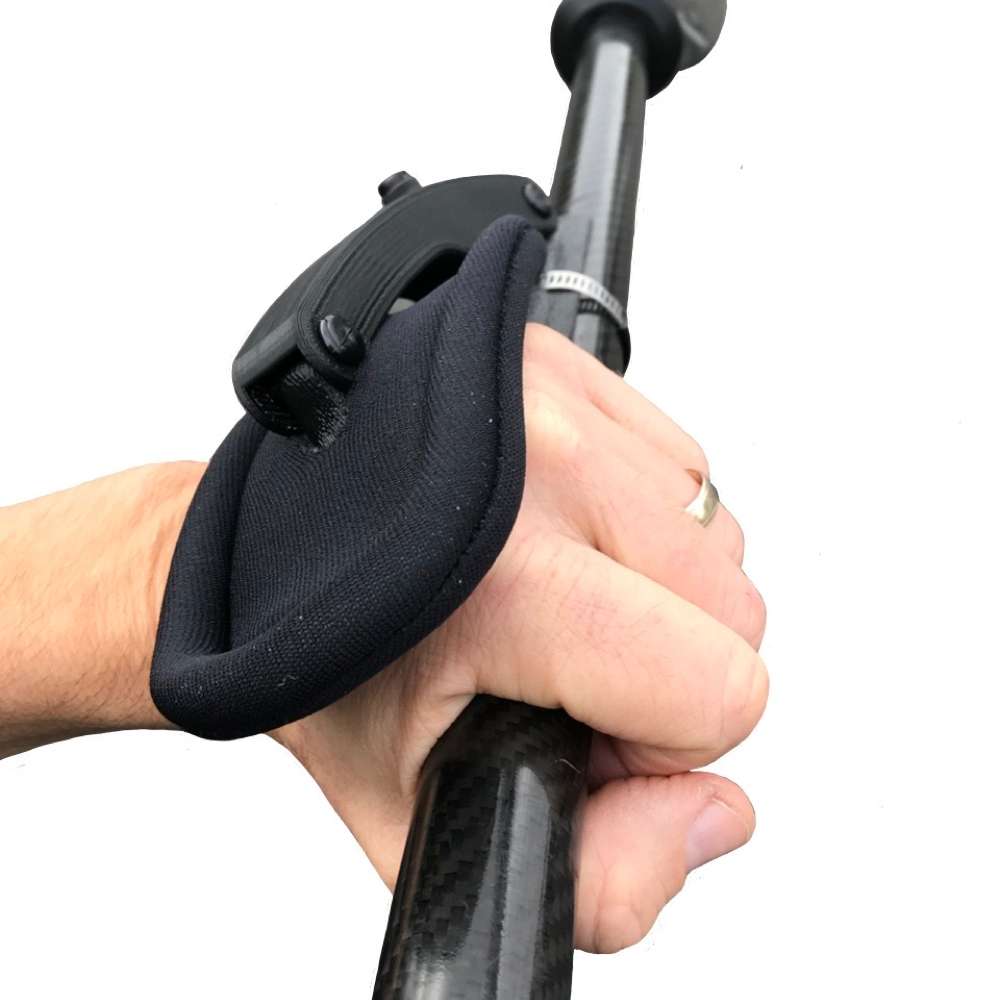 hand adaption to help with kayaking for people with reduced hand function