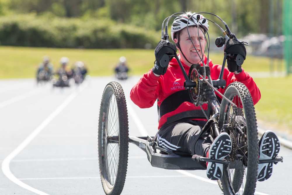 hand cycle for paraplegics