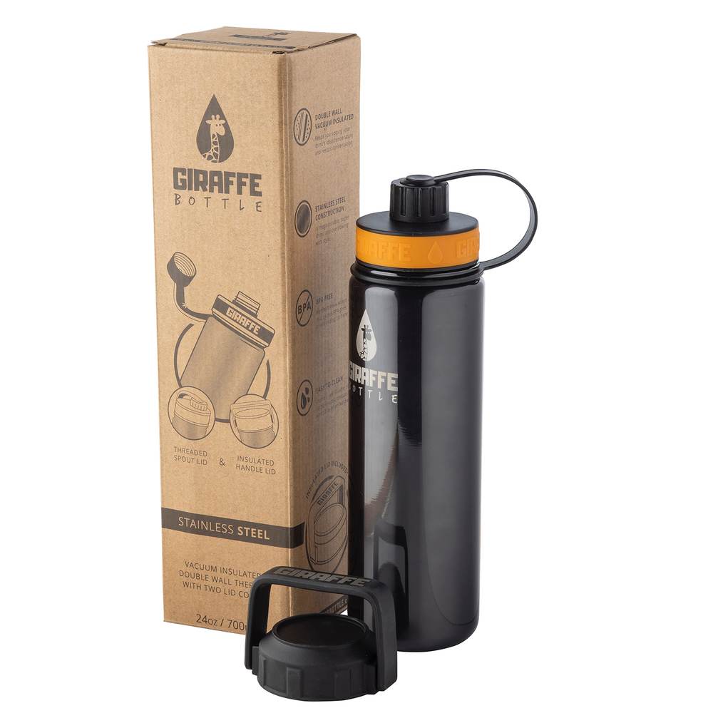 The stainless steel giraffe bottle comes with an insulated carry lid
