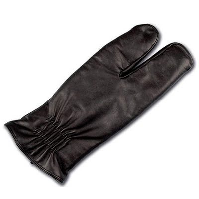 Winter gloves for store disabled hands