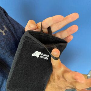 Use the loops to open the HandiPouch if you have reduced hand function