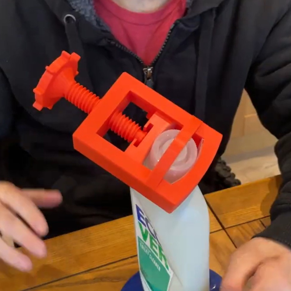 cap cracker video