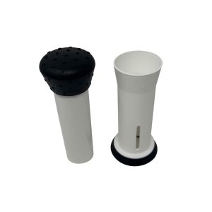 The Eazy Squeezy comes in two parts - the base and the plunger